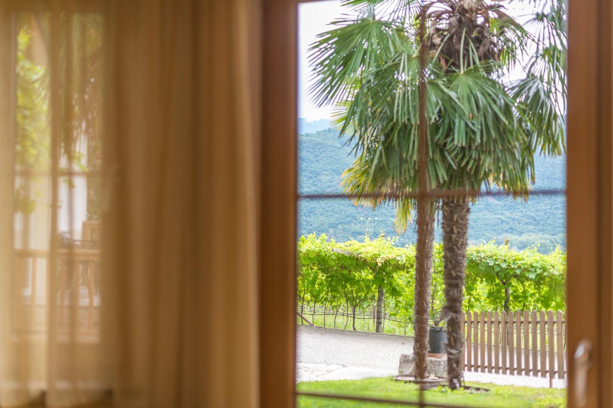 Weinhof Am See Кальдаро Экстерьер фото
