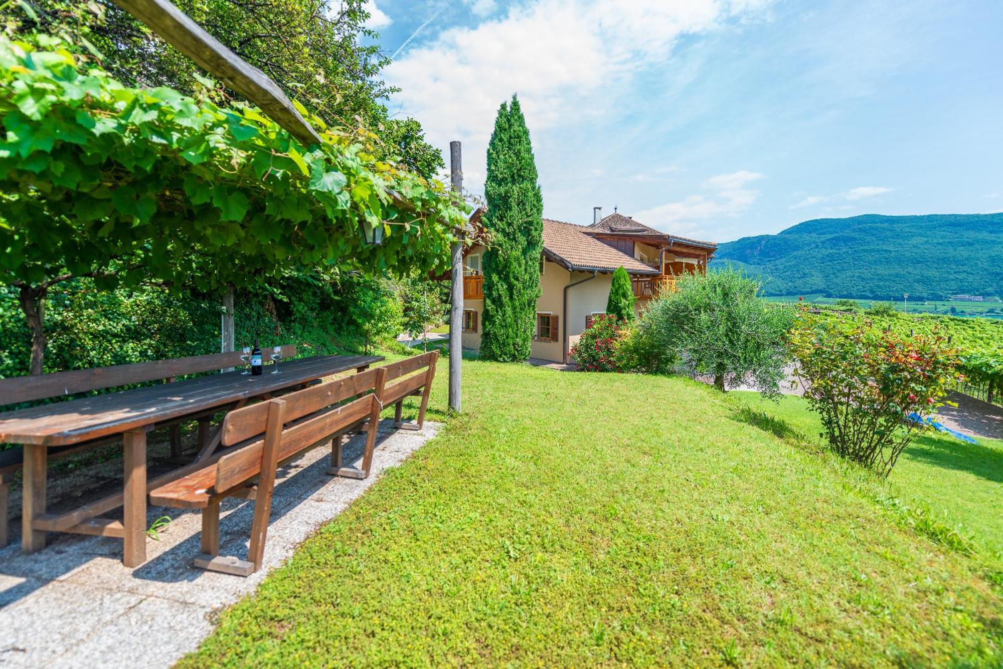 Weinhof Am See Кальдаро Экстерьер фото