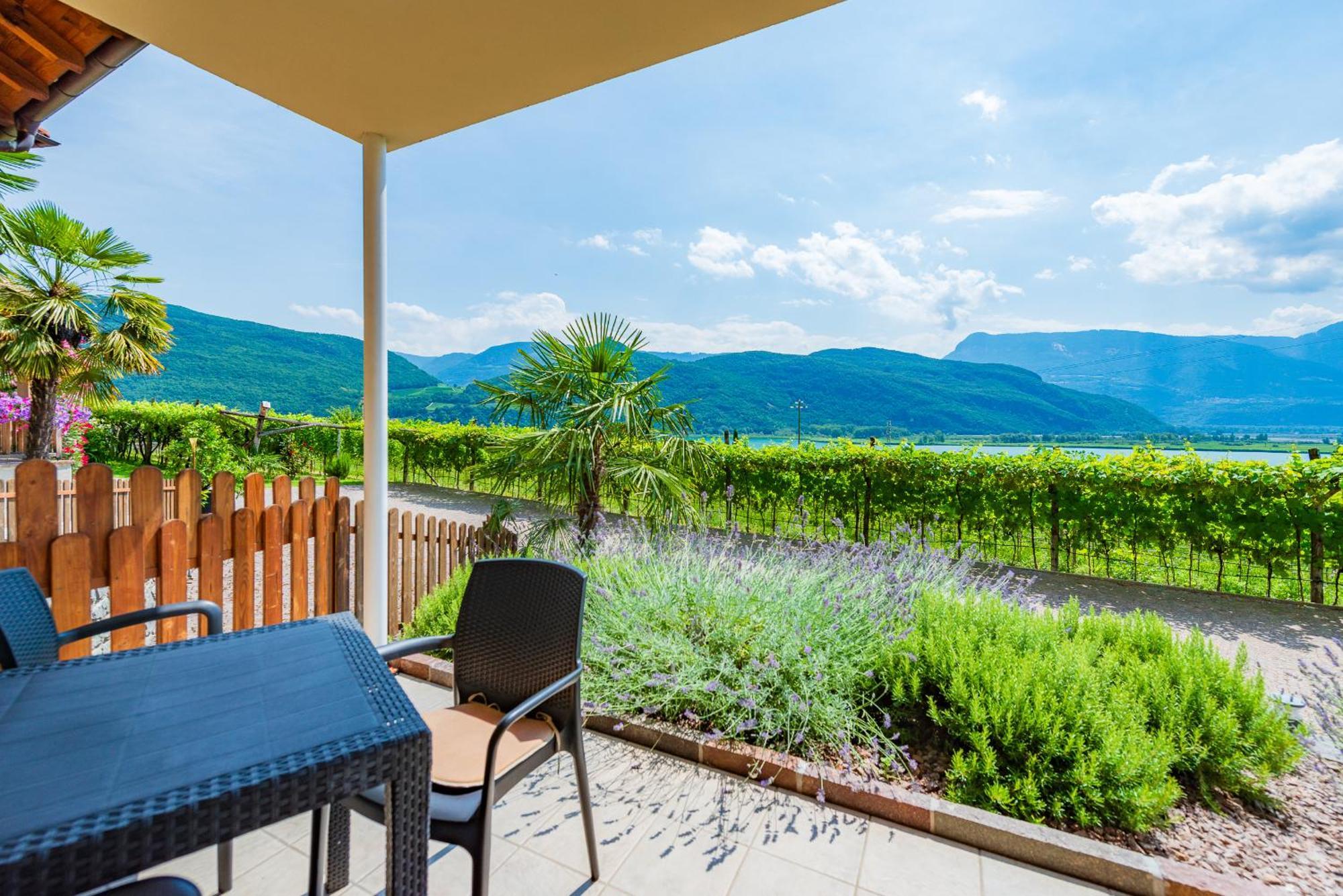 Weinhof Am See Кальдаро Экстерьер фото