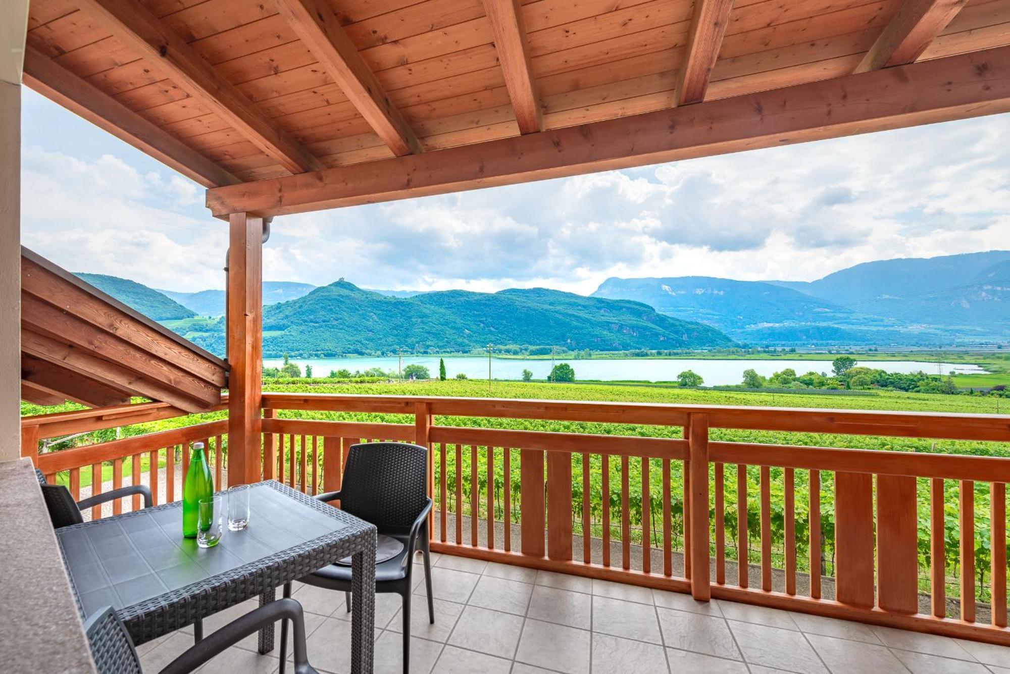 Weinhof Am See Кальдаро Экстерьер фото